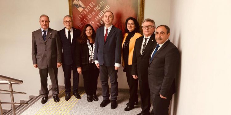 İktisat Fakültesi Dekanı Prof. Dr. Sadullah Çelik’ makamında ziyaret