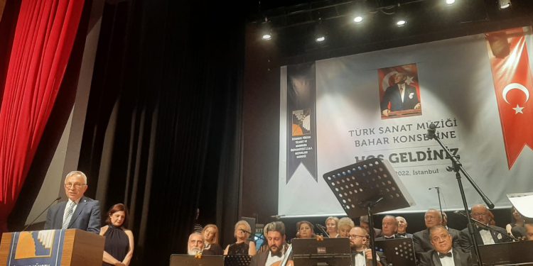 Türk Sanat Müziği Korosu Konseri