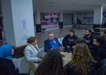 Marmara Üniversitesi Modern Araştırmalar ve Strateji Kulübü üye tanışma toplantısı