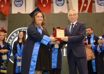 M.Ü Siyasal Bilgiler 2022-2023 Akademik Dönemi Mezuniyet Töreni