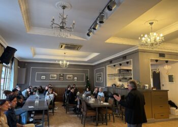 Flashback Mezunlar Buluşması