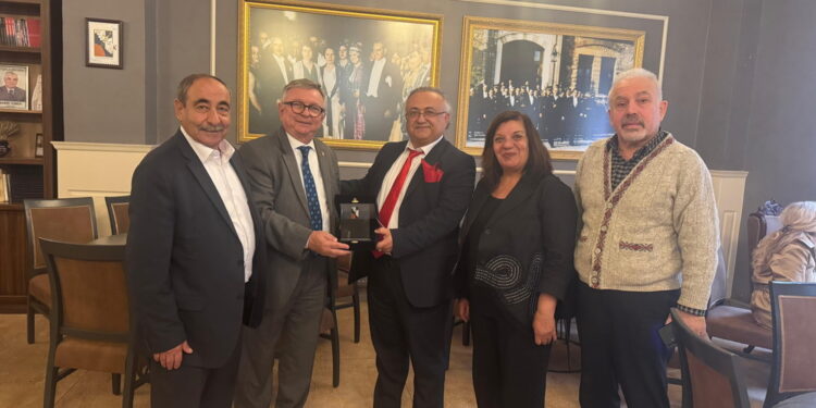 Duran Erdem İmza Günü